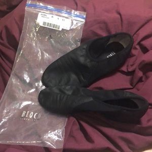 Bloch Jazz shoes